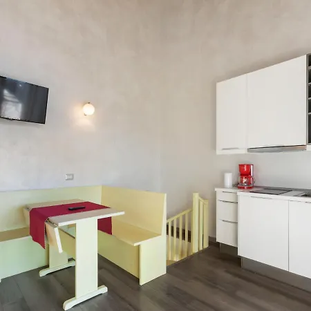 Hill View Holiday In With Swimming Pool Vakantiehuis Tremosine